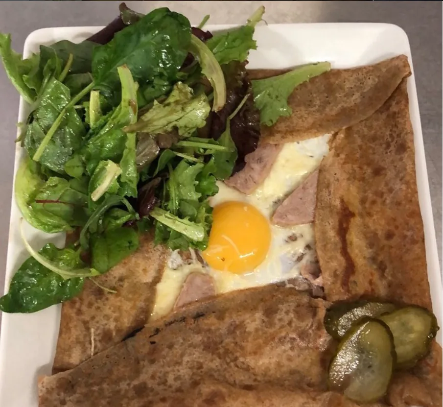 Pâté Hénaff & cornichons
